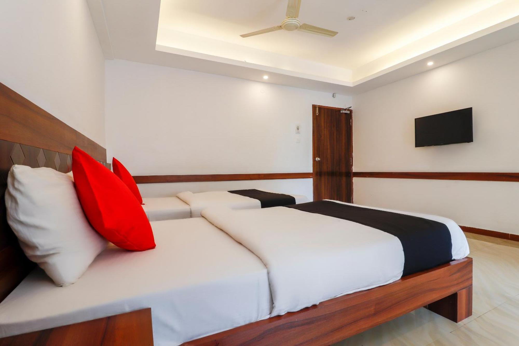 Capital O Sai Arya Residency Hotel Mangalore Luaran gambar