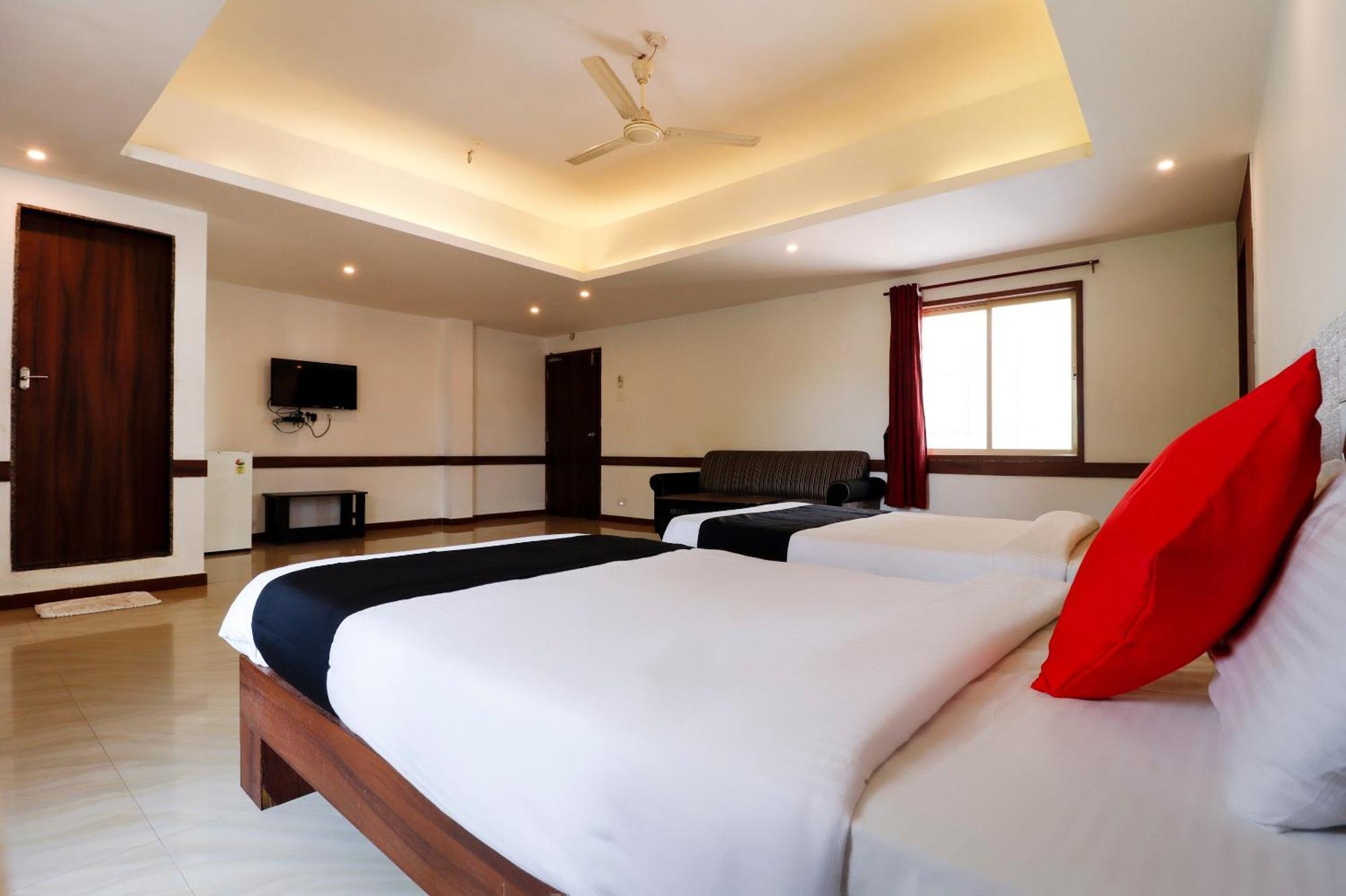 Capital O Sai Arya Residency Hotel Mangalore Luaran gambar